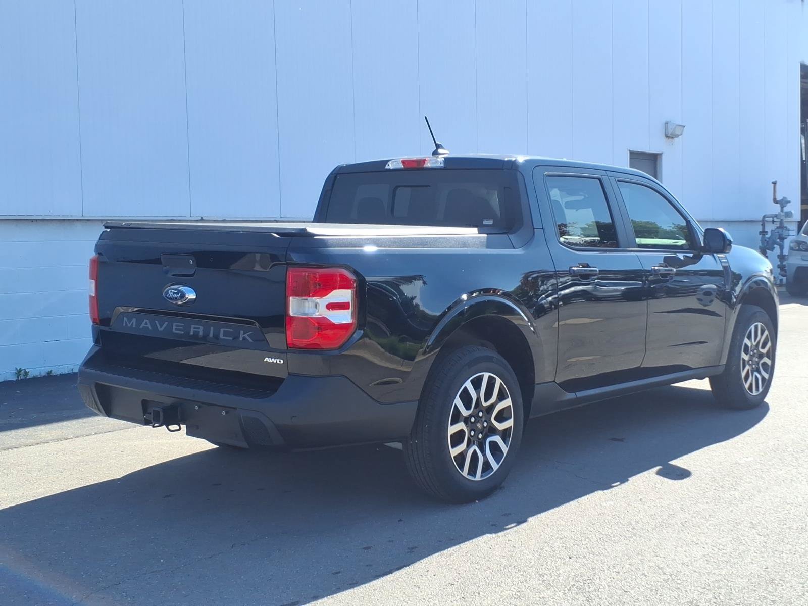 Certified 2024 Ford Maverick Lariat AWD/4WD image 6