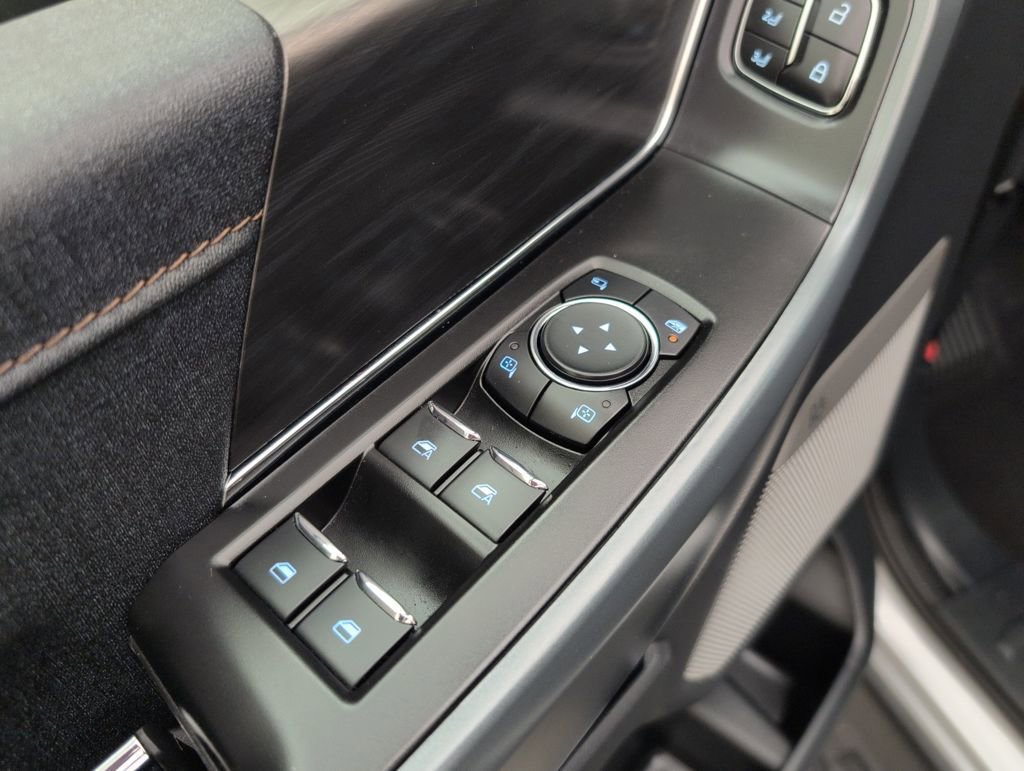 Certified 2024 Ford F150 Lightning Lariat image 39