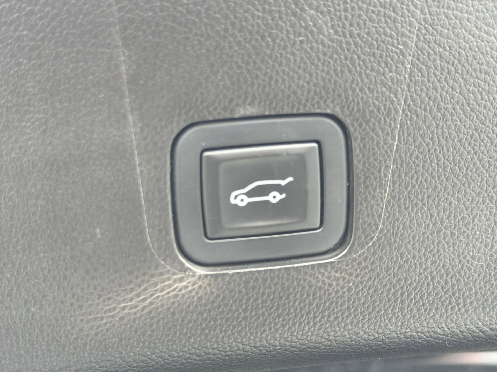 Used 2019 Chevrolet Traverse LT w/ LT Premium Package FWD image 28
