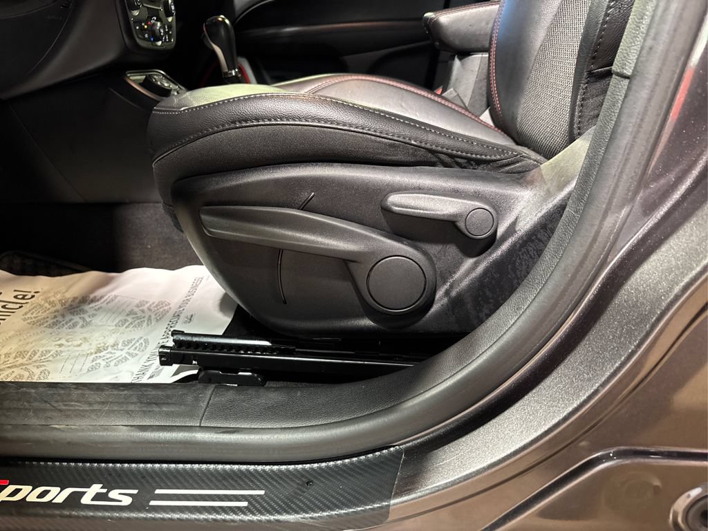 Used 2018 Jeep Compass Trailhawk AWD/4WD image 29
