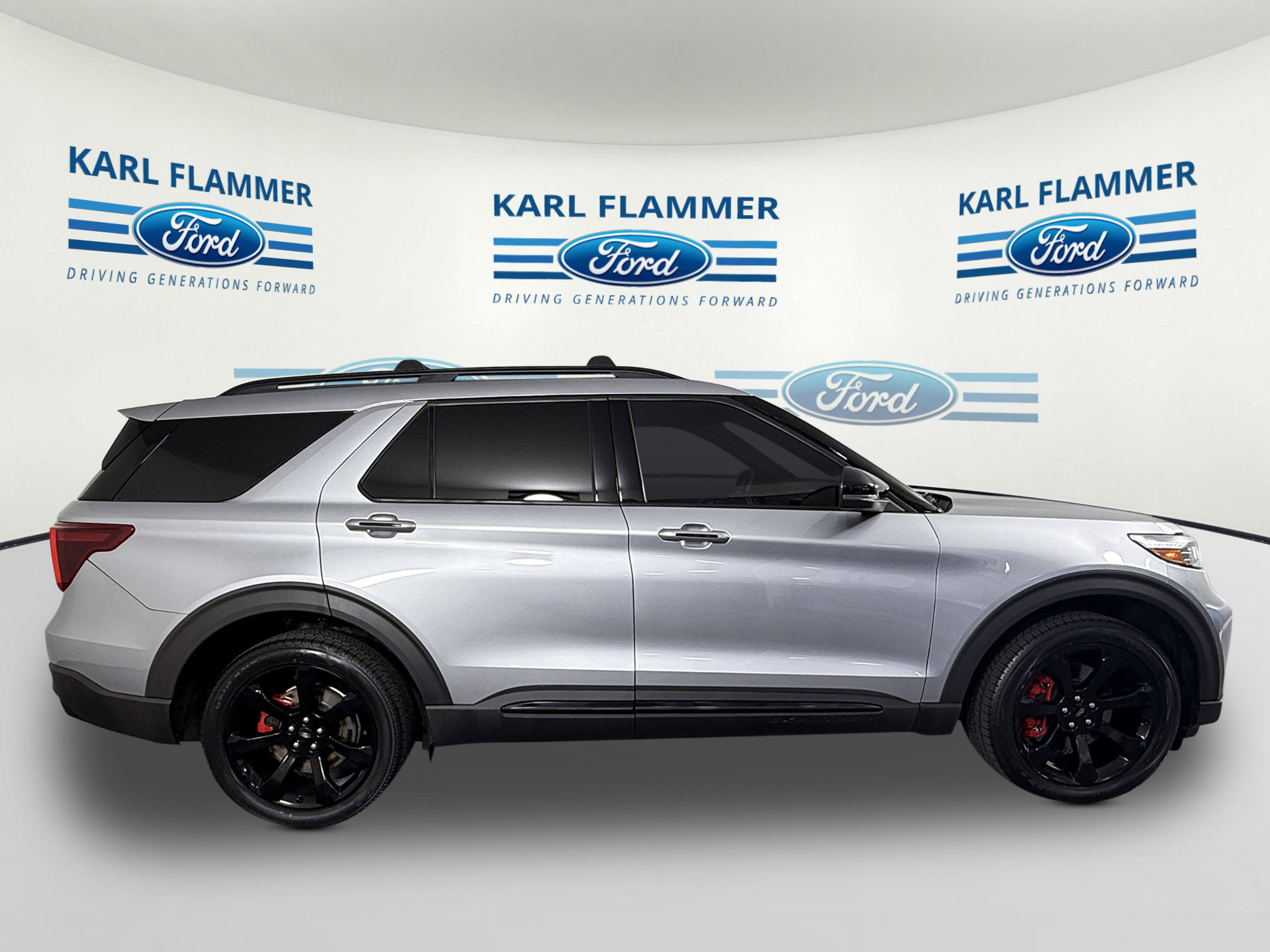 Certified 2023 Ford Explorer ST w/ Equipment Group 401A AWD/4WD image 2