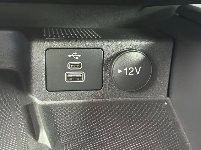 Certified 2025 Ford Escape ST-Line Elite w/ Premium Technology Package AWD/4WD image 17