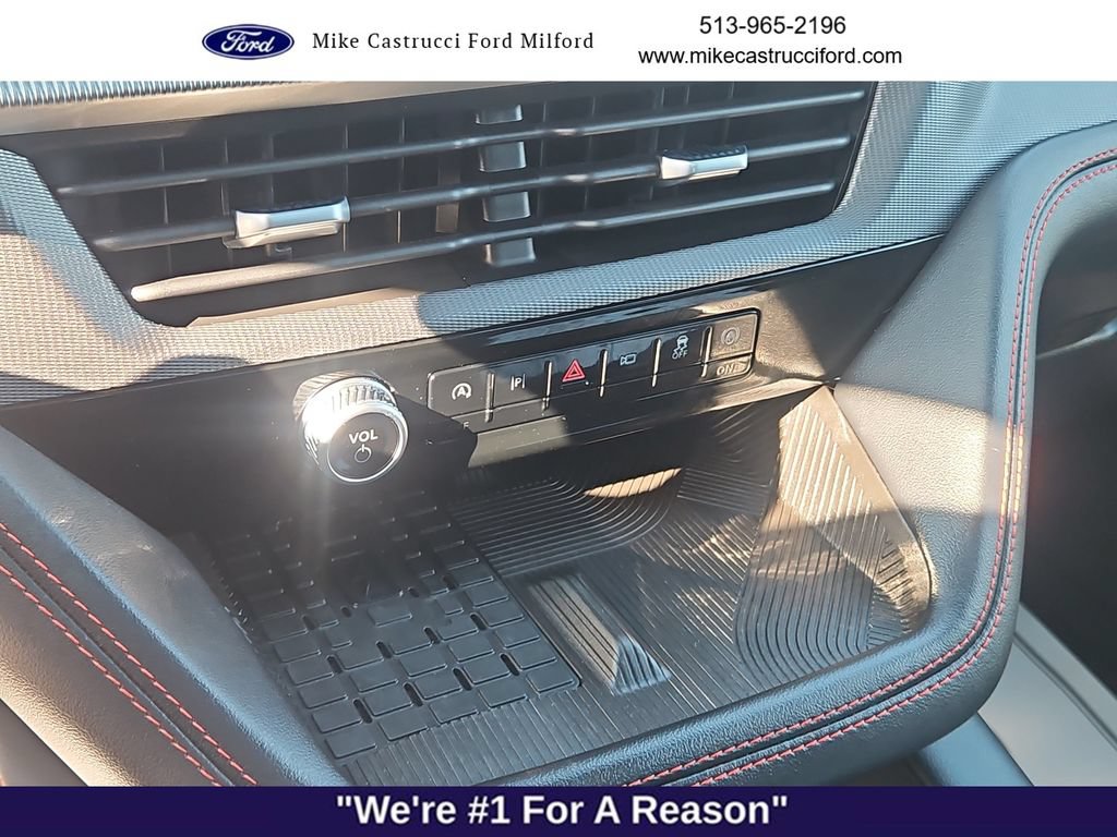 Certified 2025 Ford Explorer ST AWD/4WD image 19