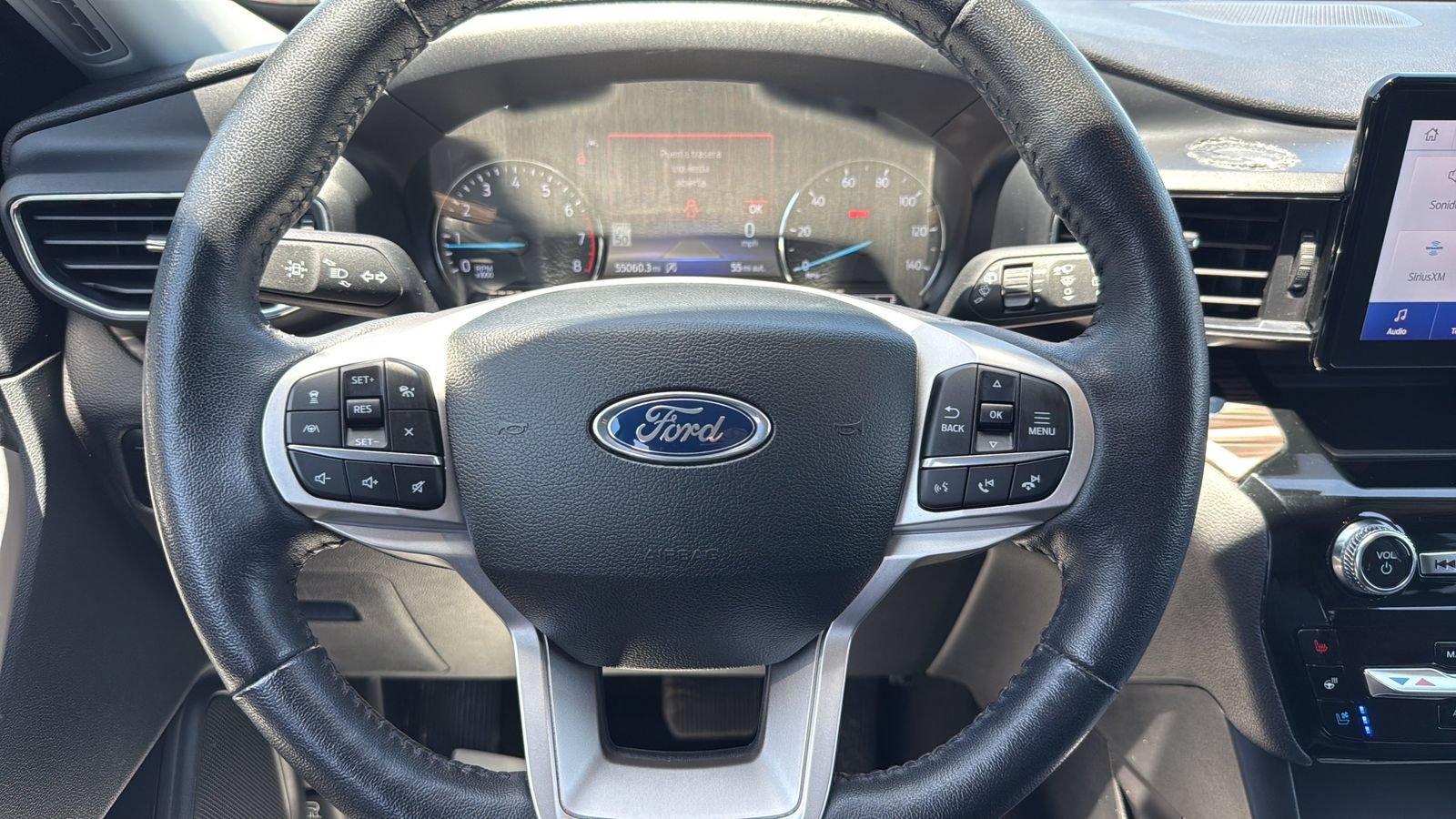 Certified 2024 Ford Explorer Limited RWD image 12