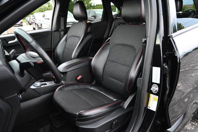 Certified 2024 Ford Escape ST-Line w/ Tech Pack #1 AWD/4WD image 20