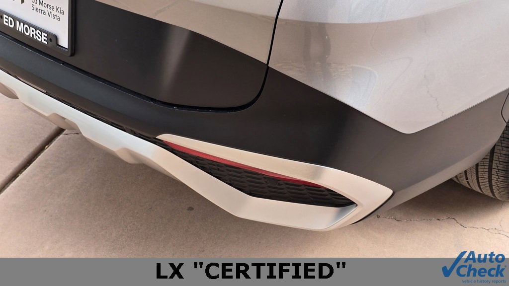 Used 2025 Kia Sportage LX image 12