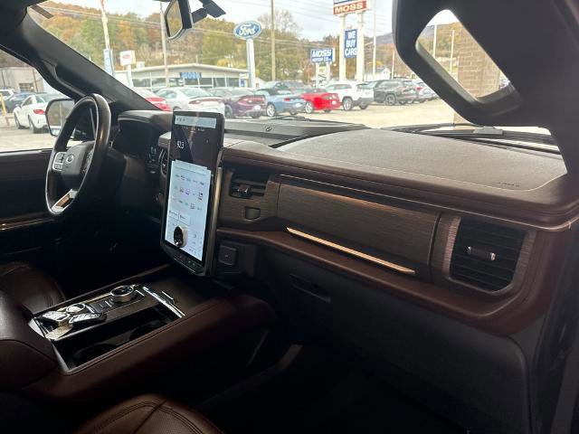 Certified 2022 Ford Expedition Max Limited image 22