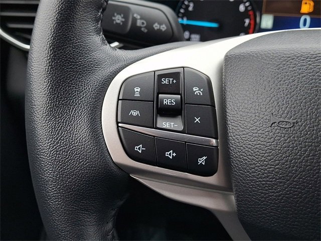 Certified 2022 Ford Explorer XLT w/ Equipment Group 202A image 21