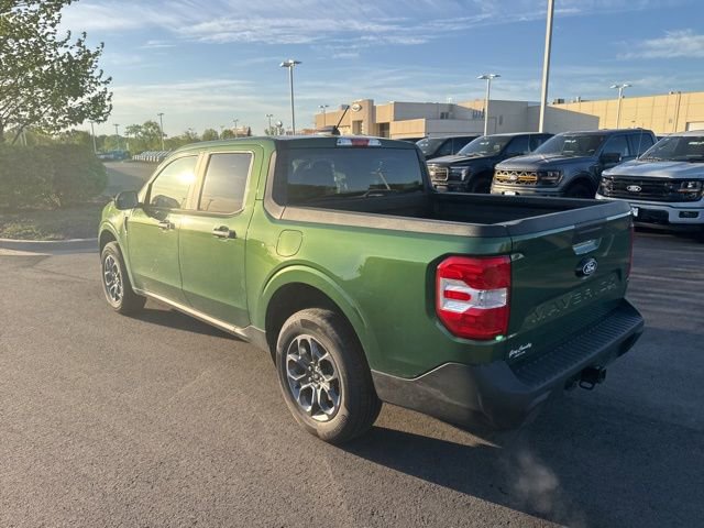 Certified 2025 Ford Maverick XLT w/ XLT Luxury Package AWD/4WD image 2