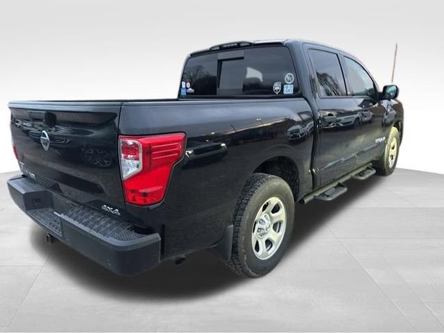 Used 2021 Nissan Titan S w/ S Utility Package image 3