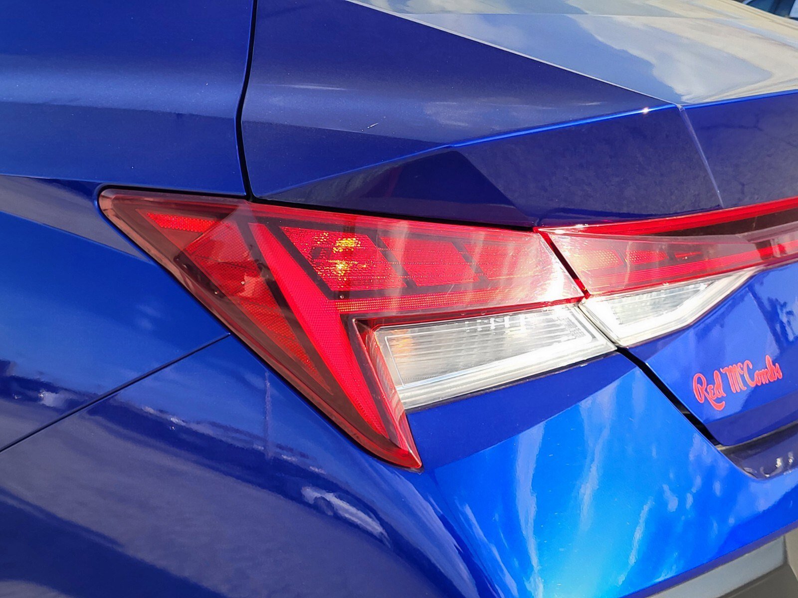 Used 2025 Hyundai Elantra SEL image 10