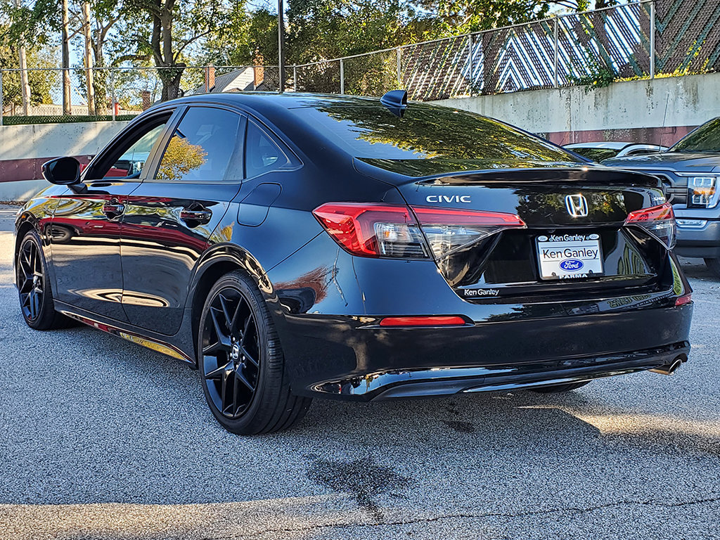 Used 2022 Honda Civic Sport image 8
