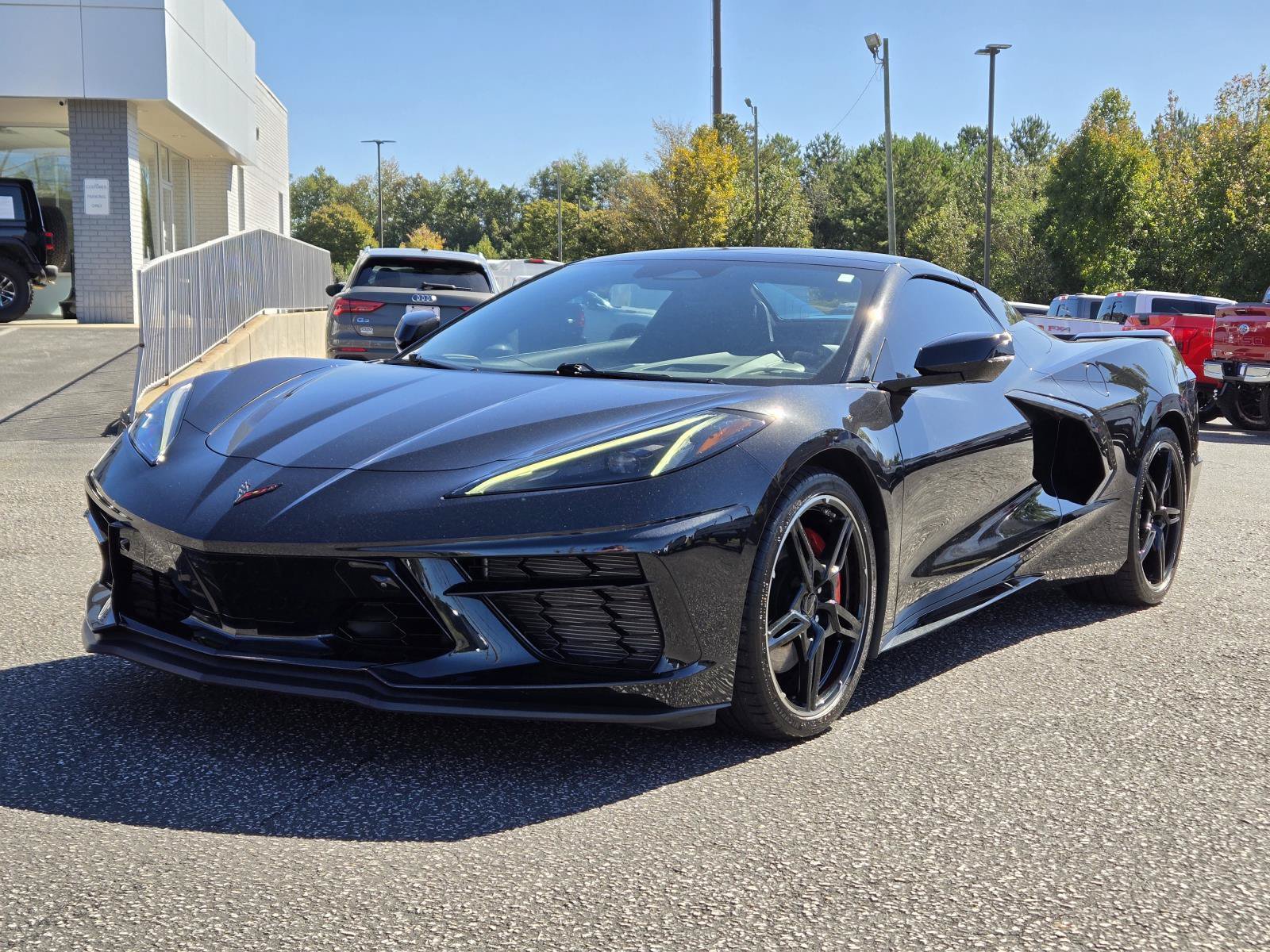 Used 2024 Chevrolet Corvette Stingray Preferred Conv w/ Z51 Performance Package RWD image 2