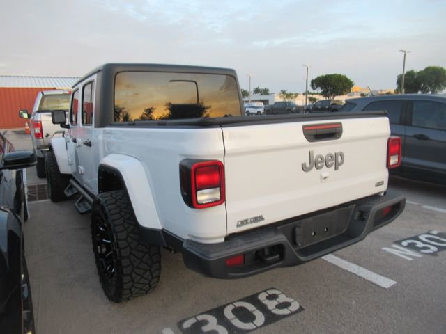 Used 2022 Jeep Gladiator Overland AWD/4WD image 3
