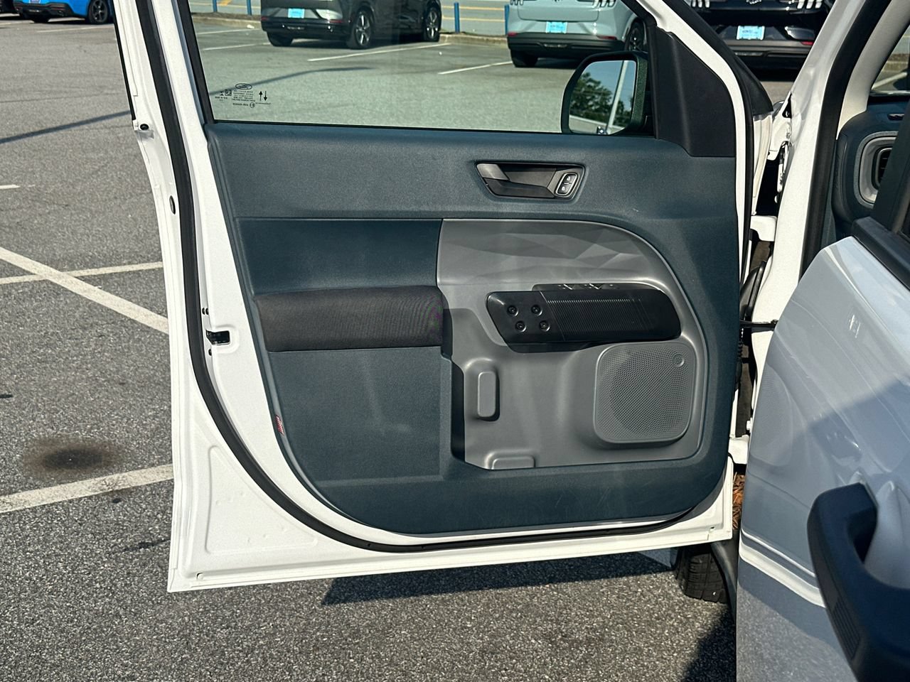 Certified 2022 Ford Maverick XL FWD image 11