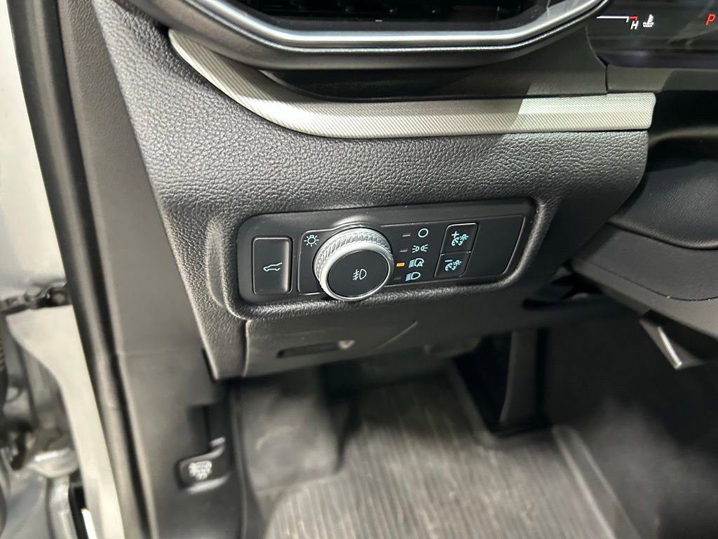 Certified 2020 Ford Explorer XLT w/ Equipment Group 202A AWD/4WD image 12