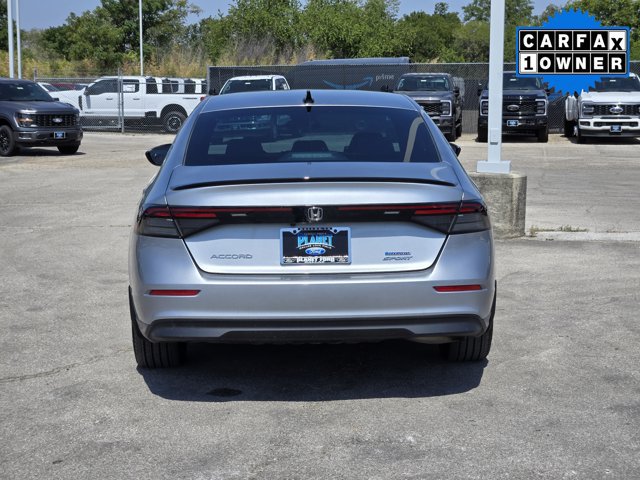 Used 2025 Honda Accord Sport image 6