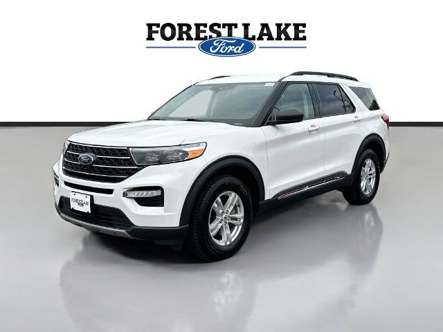 Certified 2023 Ford Explorer XLT w/ Equipment Group 202A AWD/4WD image 3