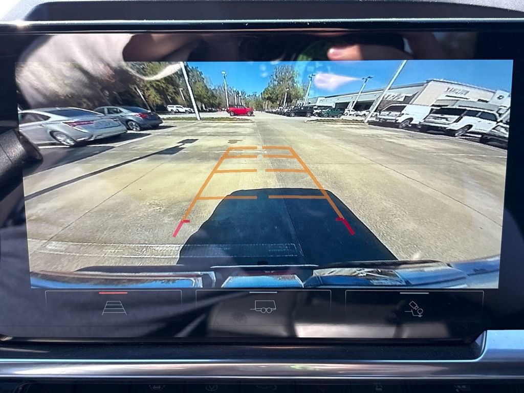 Used 2024 GMC Sierra 1500 SLE w/ Preferred Package image 26