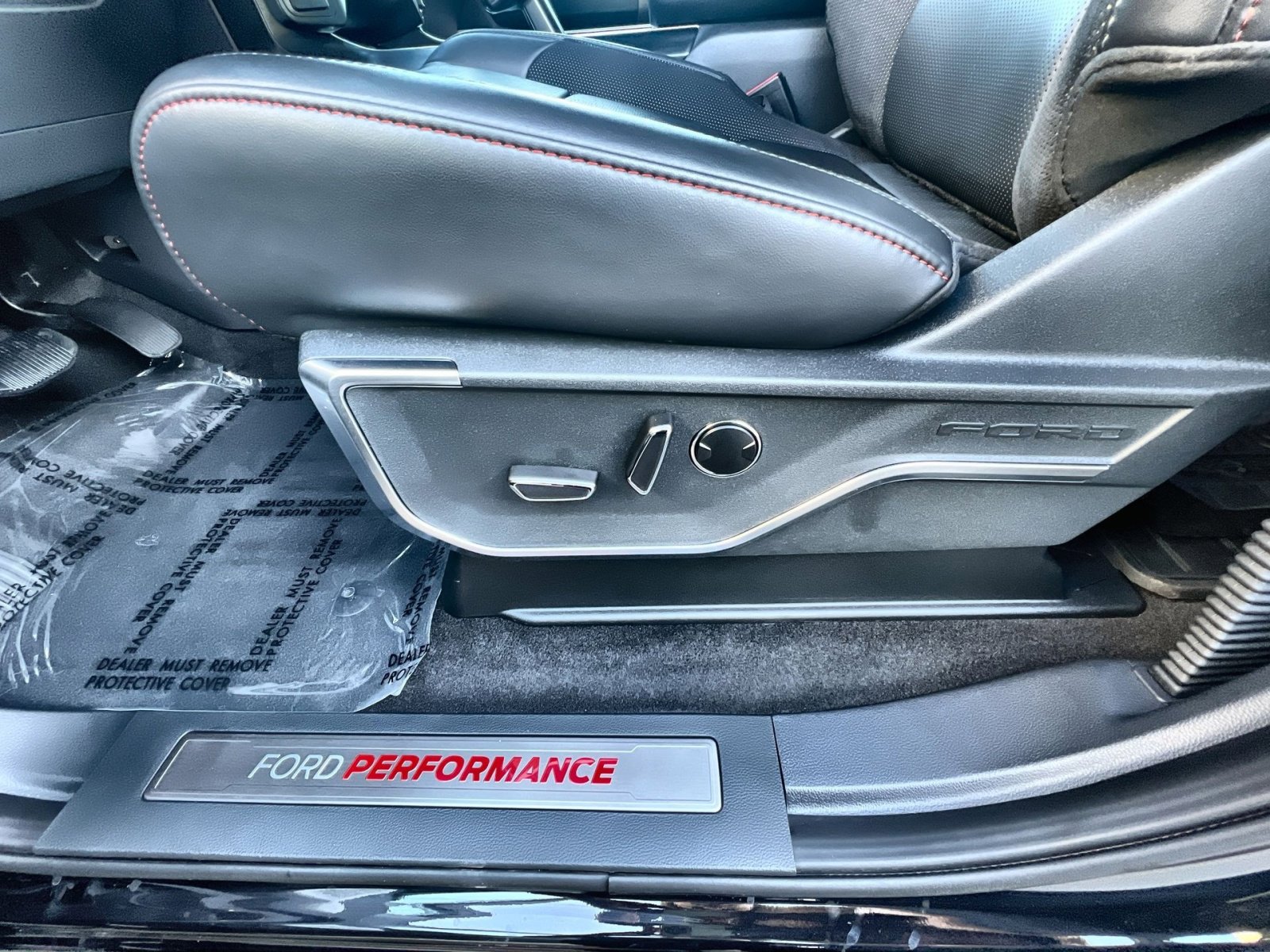 Certified 2025 Ford F150 Raptor image 14