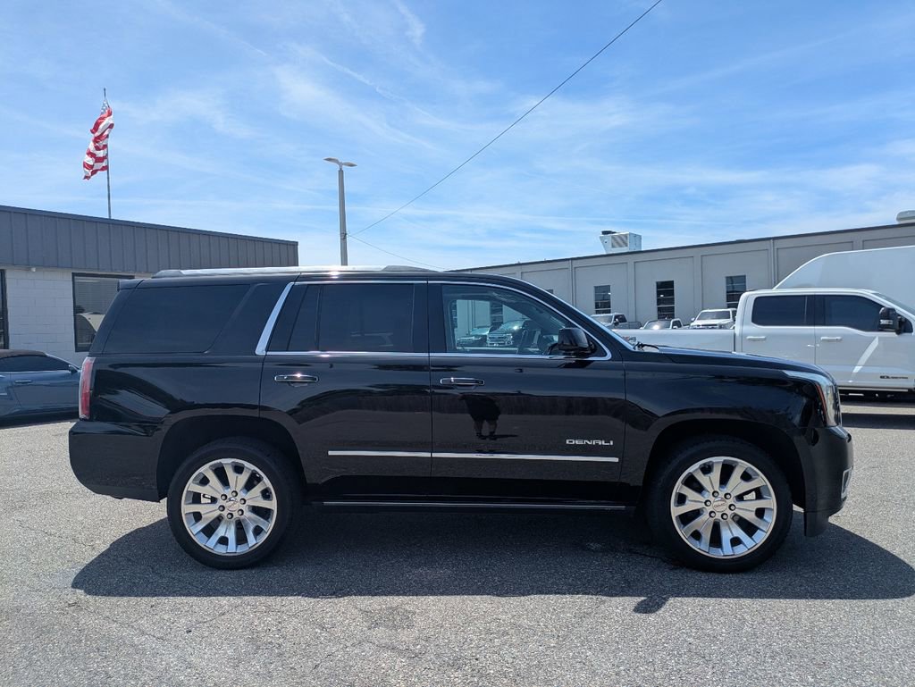 Used 2020 GMC Yukon Denali AWD/4WD image 5