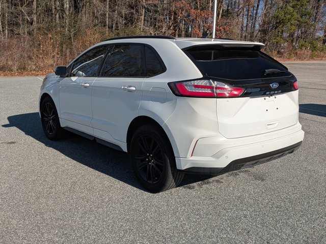 Certified 2022 Ford Edge ST-Line image 3