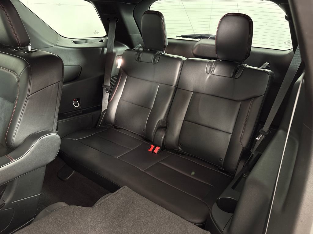 Certified 2023 Ford Explorer ST-Line w/ Class IV Trailer Tow Package image 32