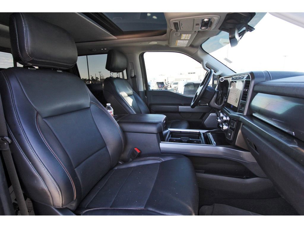 Certified 2024 Ford F350 Lariat w/ Lariat Ultimate Package AWD/4WD image 31