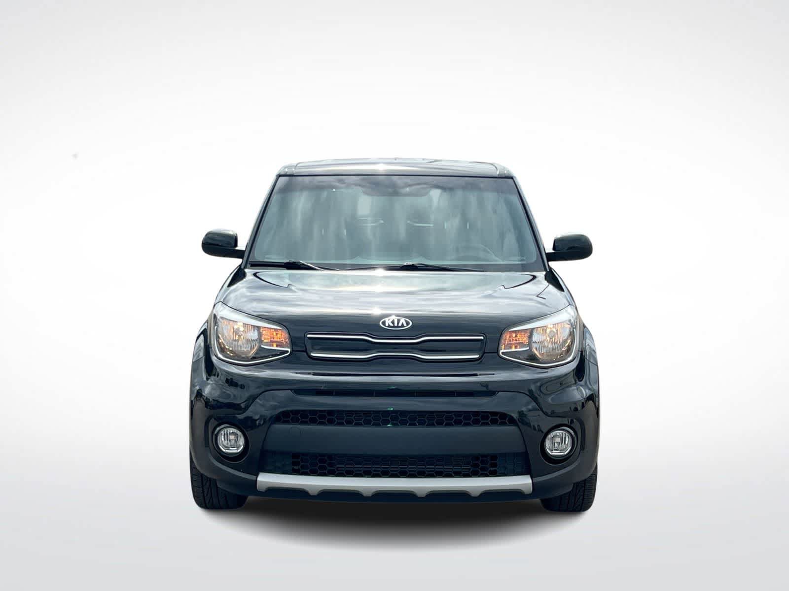 Used 2019 Kia Soul + FWD image 3