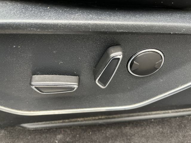 Certified 2023 Ford F150 Platinum w/ Equipment Group 701A High image 27