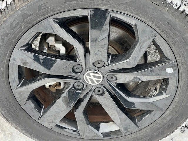 Used 2022 Volkswagen Taos SE image 10