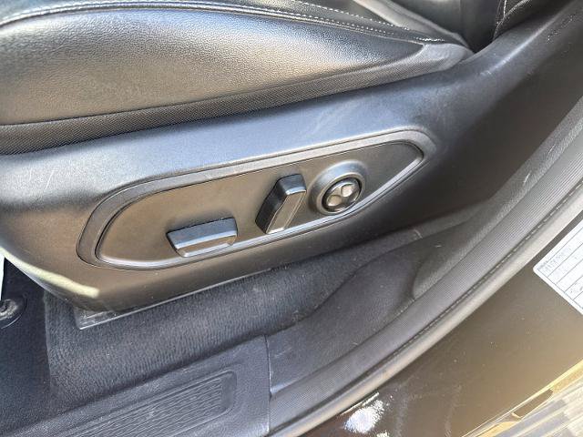 Used 2023 Jeep Grand Cherokee 4WD 4xe image 36
