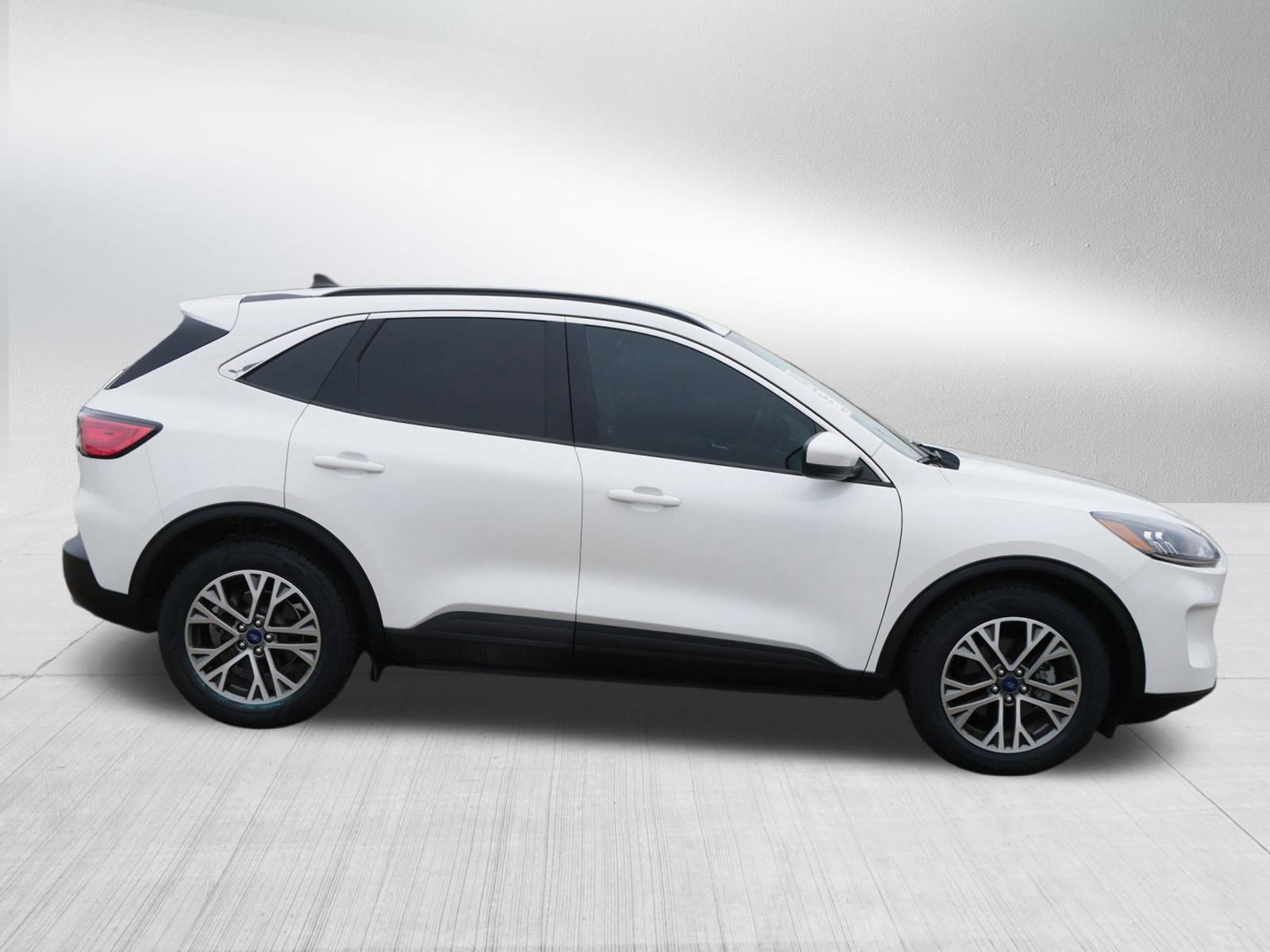 Certified 2022 Ford Escape SEL image 6