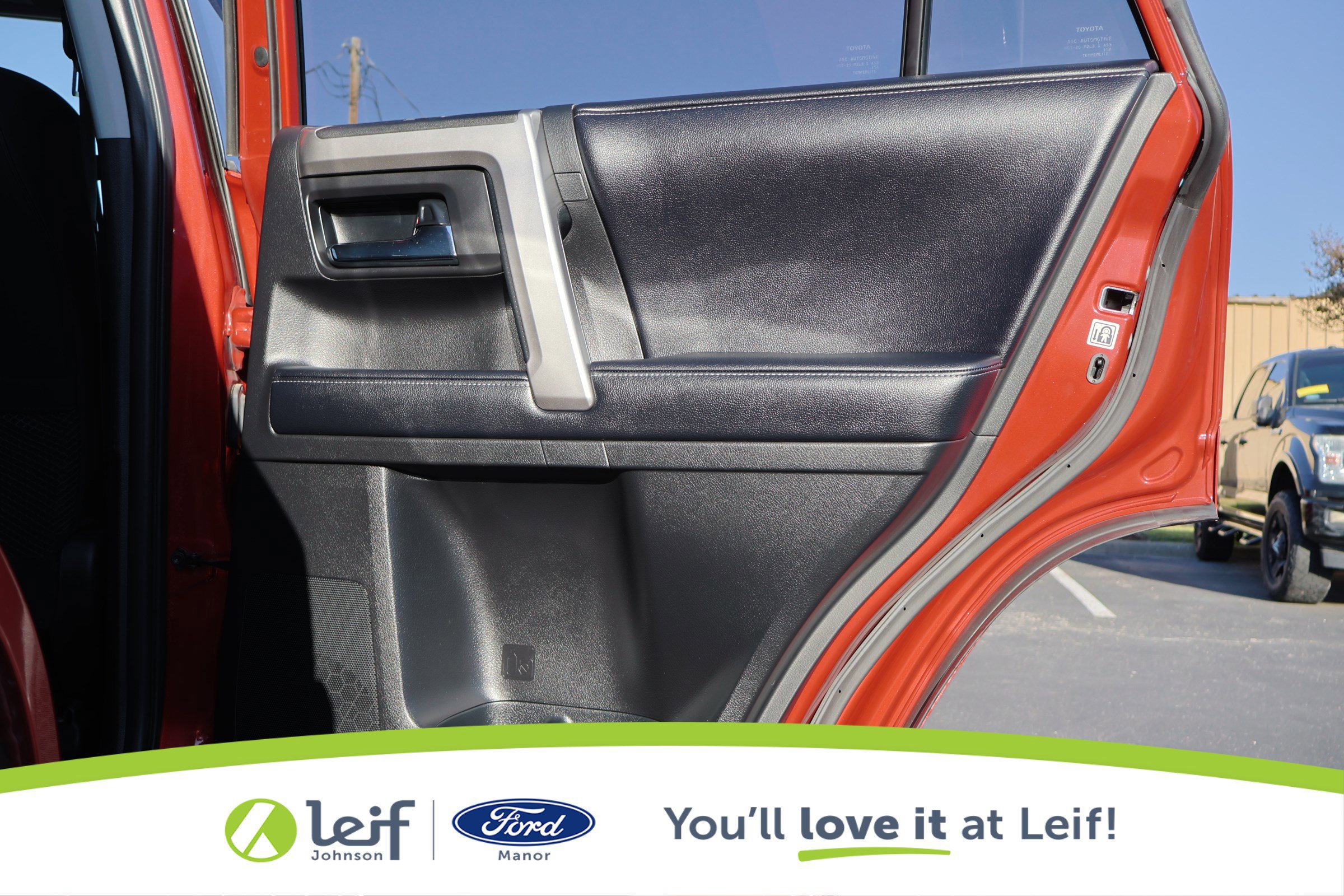 Used 2020 Toyota 4Runner SR5 image 35