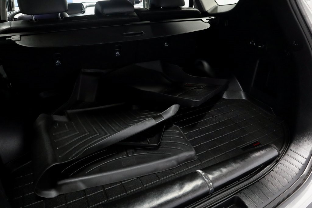 Used 2020 Hyundai Santa Fe Limited image 16