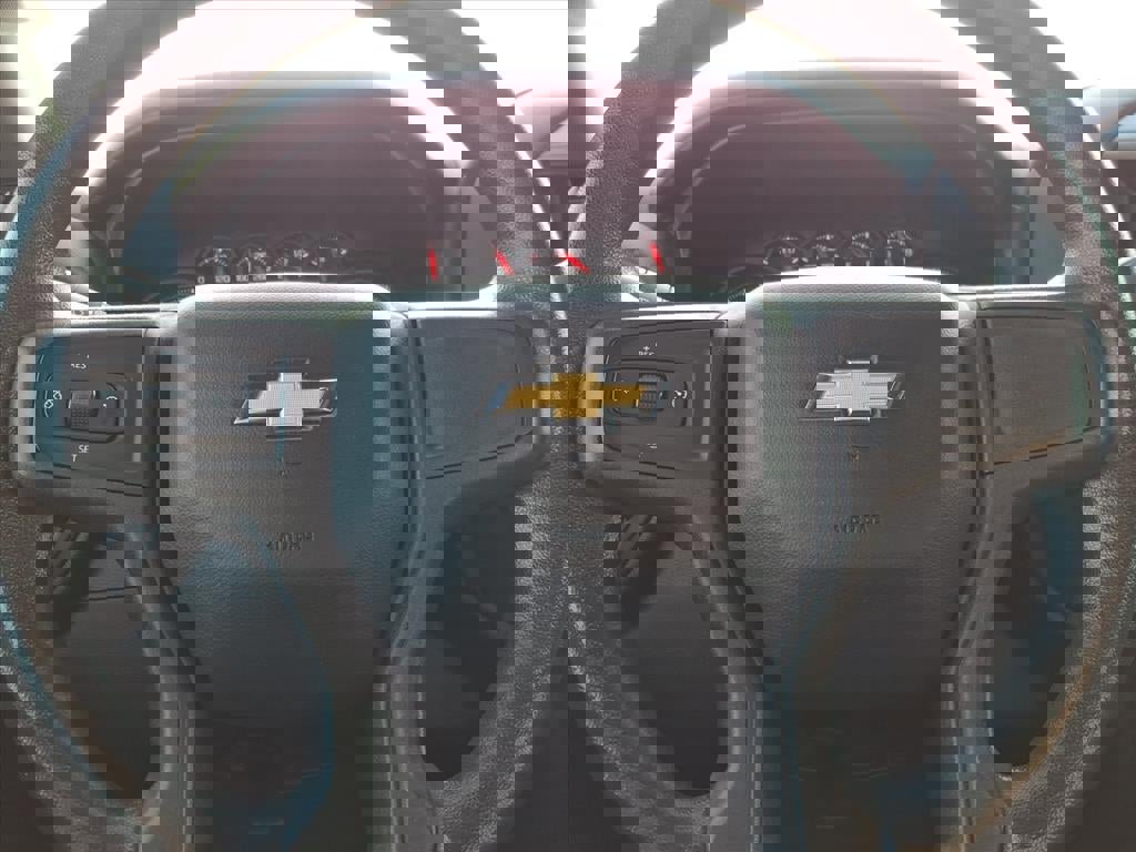 Used 2019 Chevrolet Silverado 1500 Custom w/ Custom Value Package image 23