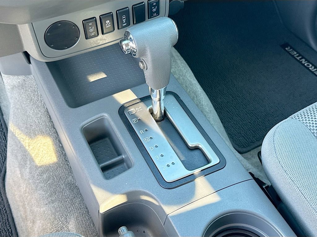 Used 2018 Nissan Frontier SV w/ Value Truck Package RWD image 18