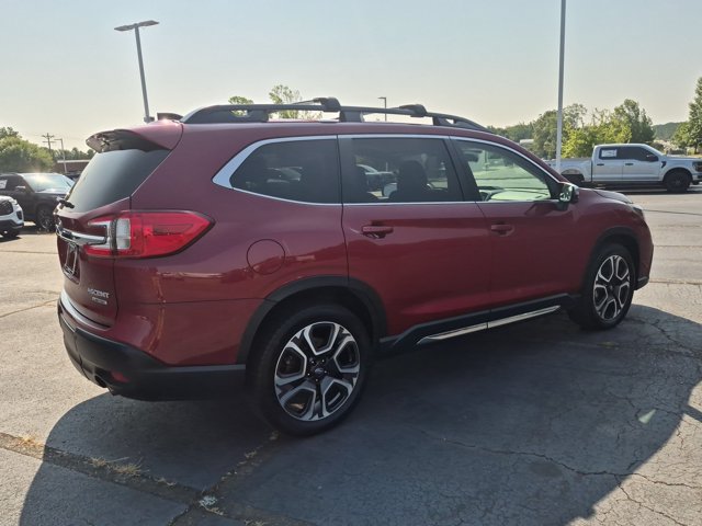 Used 2023 Subaru Ascent Limited w/ Technology Package AWD/4WD image 4