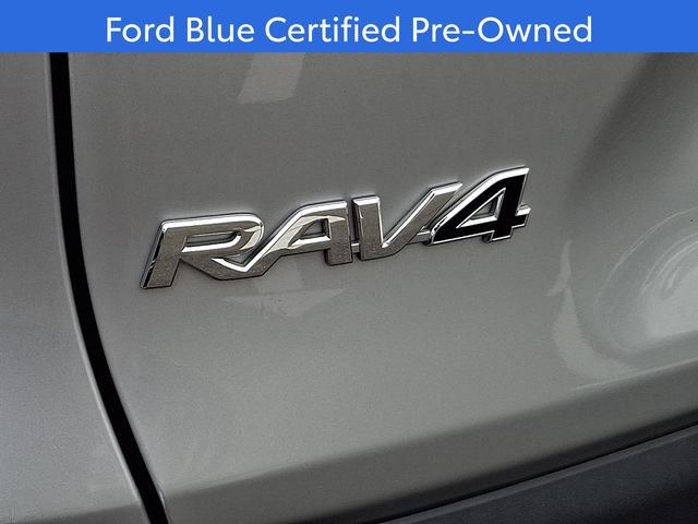 Used 2024 Toyota RAV4 XLE FWD image 30