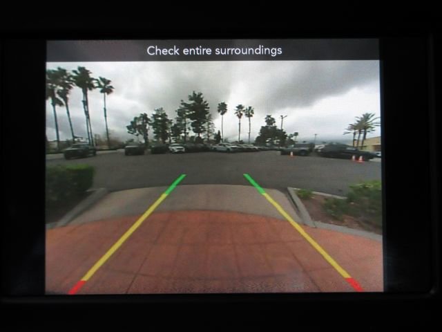 Used 2021 Dodge Challenger SXT w/ Blacktop Package image 20