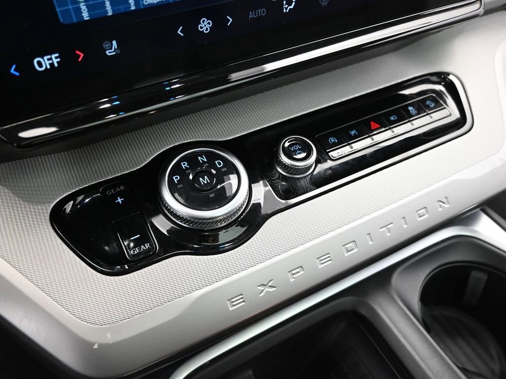 Certified 2025 Ford Expedition Max Active image 45
