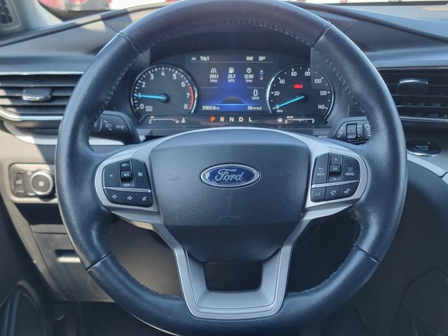 Certified 2023 Ford Explorer XLT w/ Equipment Group 202A AWD/4WD image 33