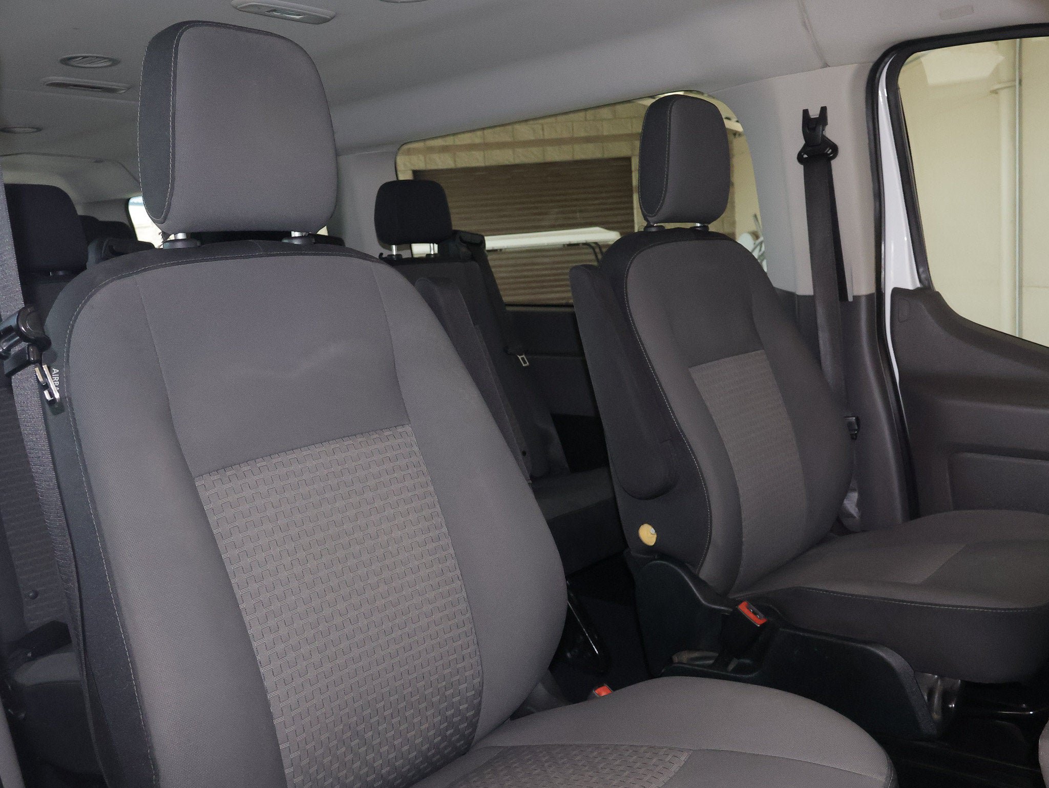 Certified 2023 Ford Transit 350 XLT RWD image 38