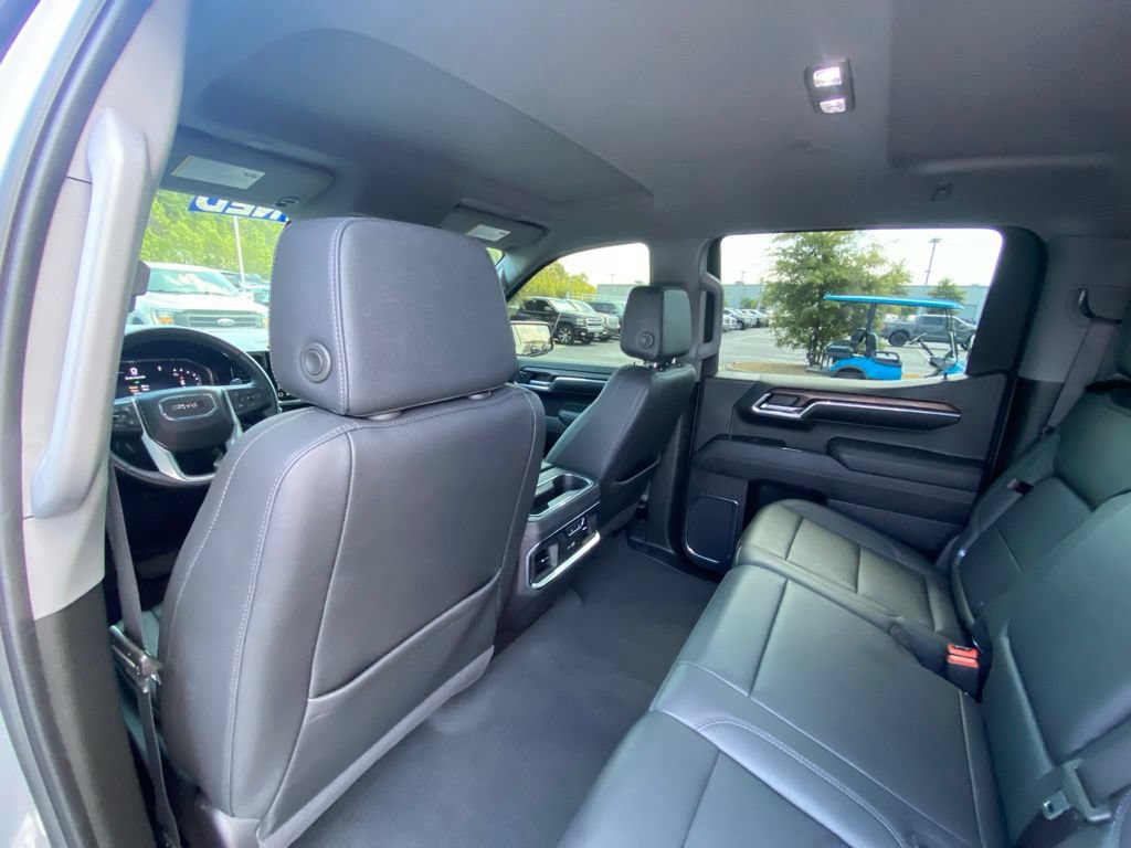 Used 2024 GMC Sierra 1500 SLT w/ SLT Convenience Package AWD/4WD image 24