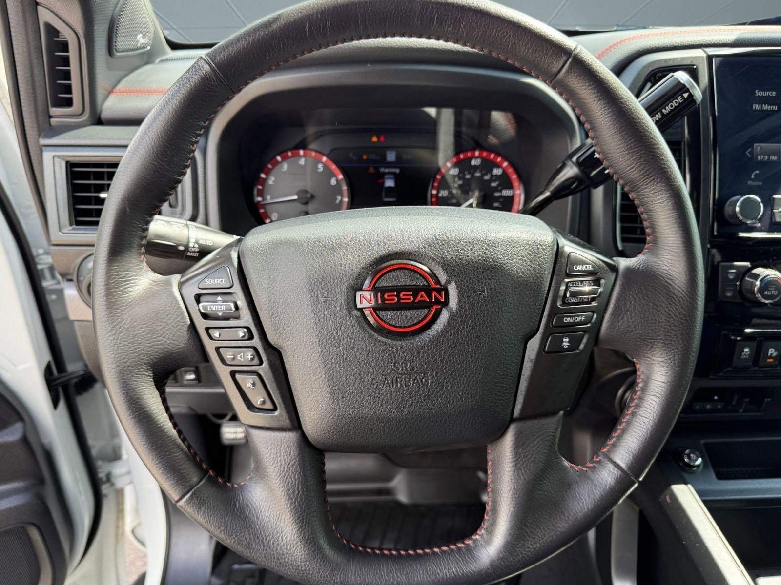 Used 2024 Nissan Titan PRO-4X w/ Pro-4x Convenience Package image 16