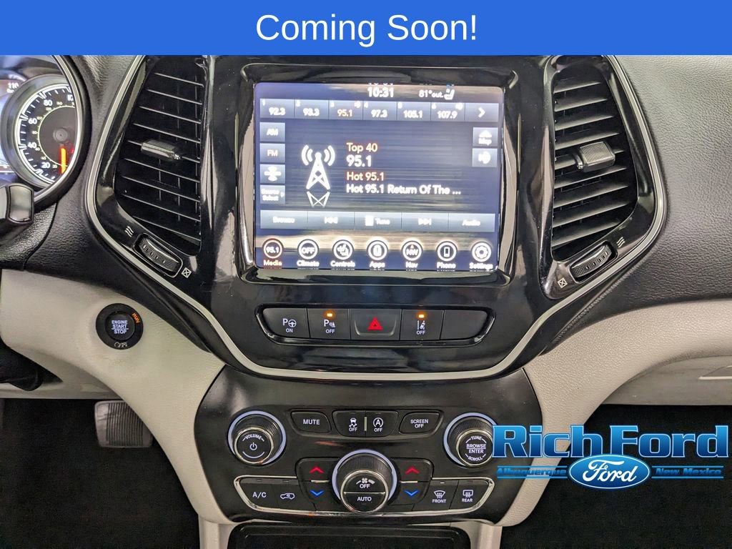 Used 2021 Jeep Cherokee Limited w/ Elite Package FWD image 8