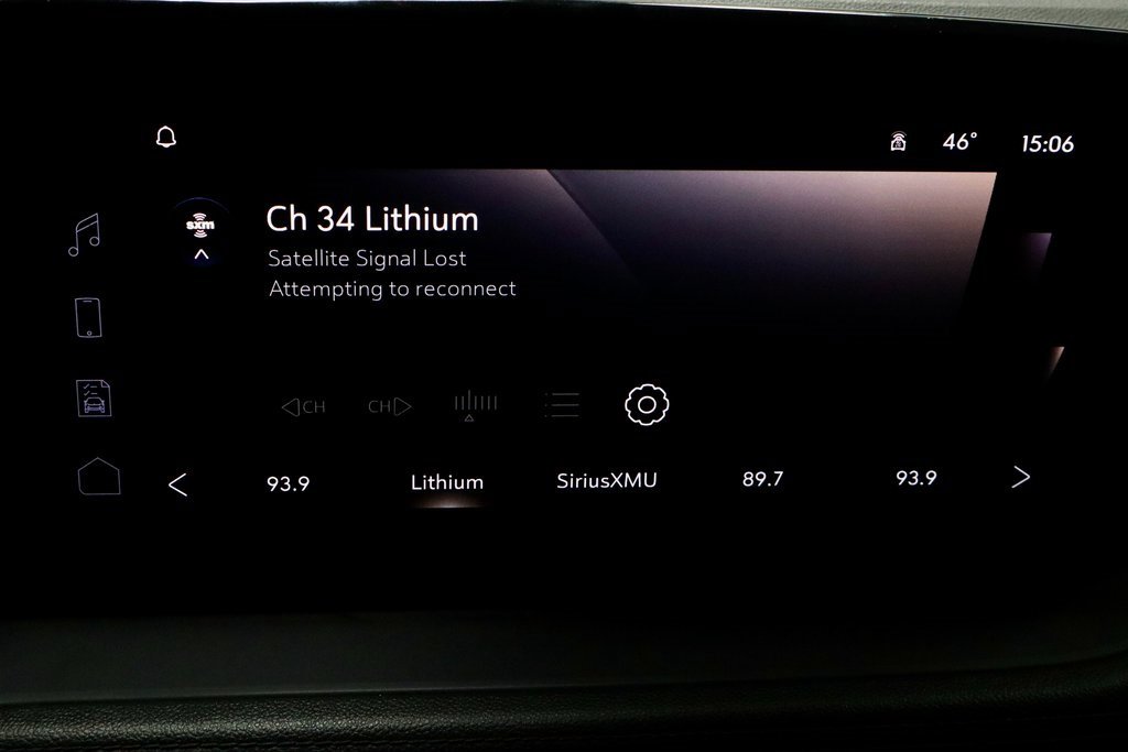 Used 2024 Buick Encore GX Sport Touring w/ Comfort Package image 4