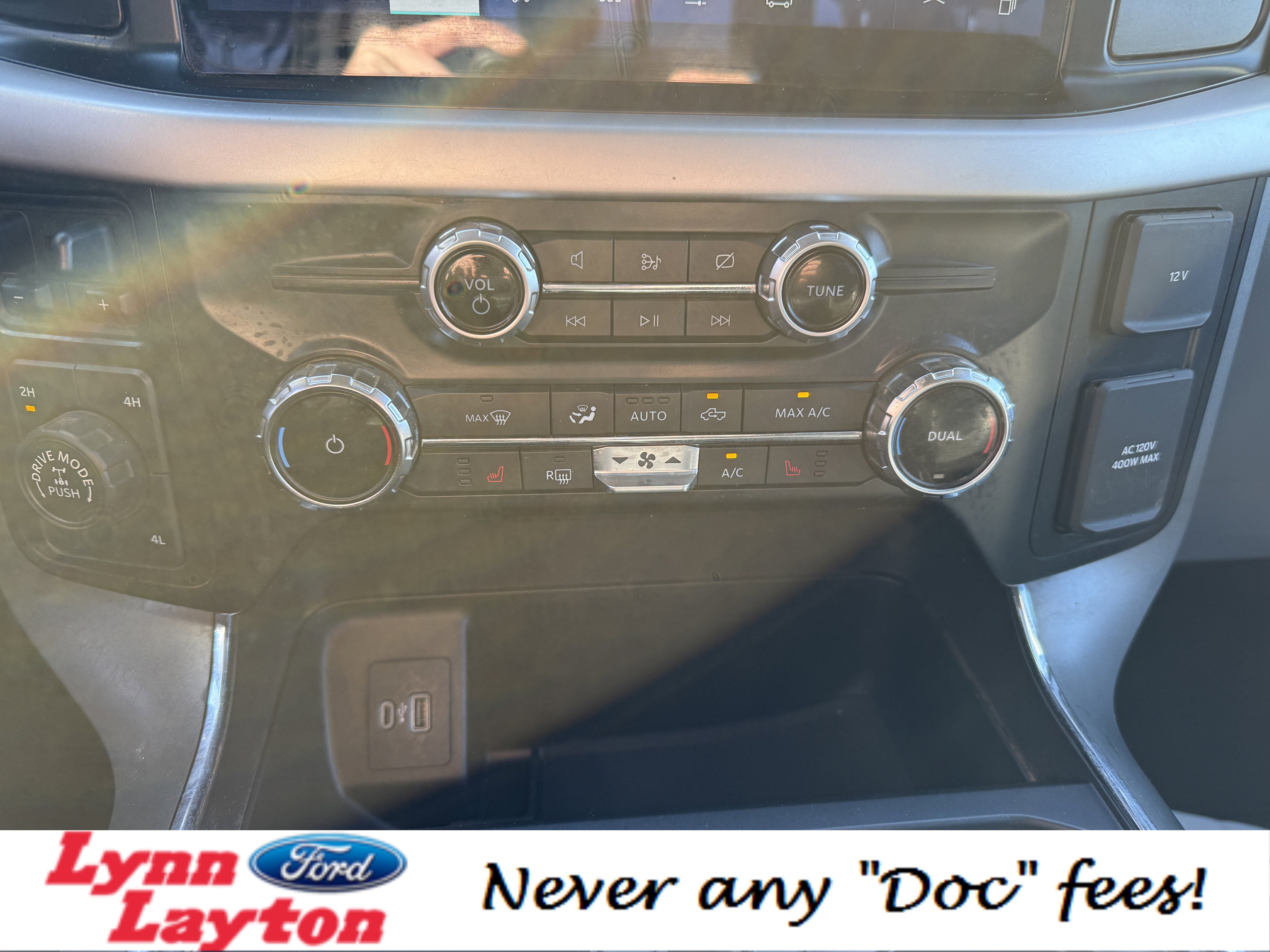 Certified 2022 Ford F150 XLT w/ Equipment Group 302A High image 17