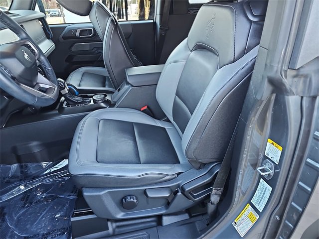 Certified 2024 Ford Bronco Black Diamond image 15