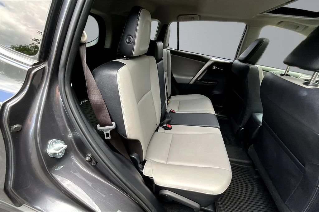 Used 2017 Toyota RAV4 Limited w/ All Weather Liner Package AWD/4WD image 27